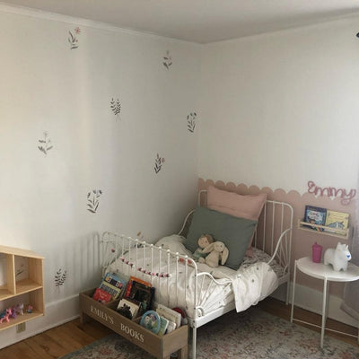 Picture of little girls bedroom with soft watercolour flowers wall decals